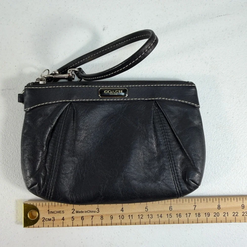 Coach Black Legacy Wristlet Wallet‎ Leather Small Pouch 48179 Designer Festival